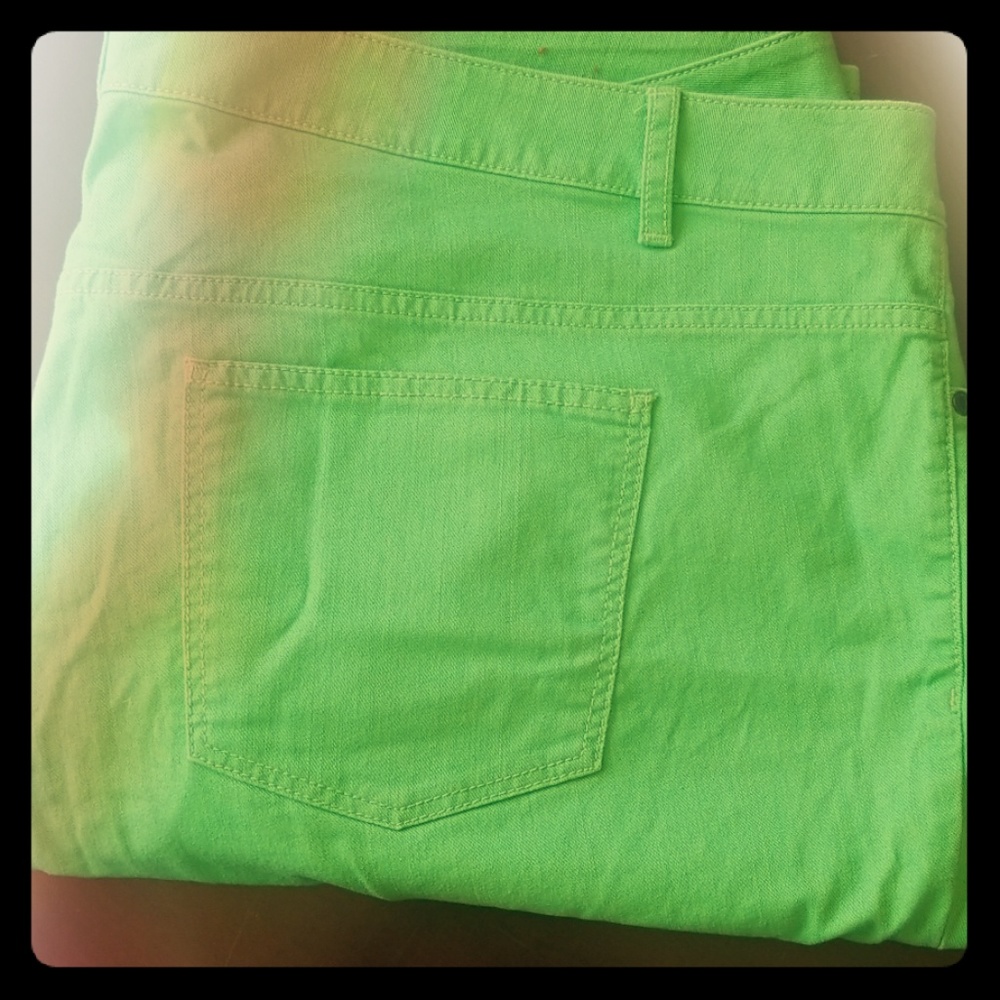 Crop flare jeans
